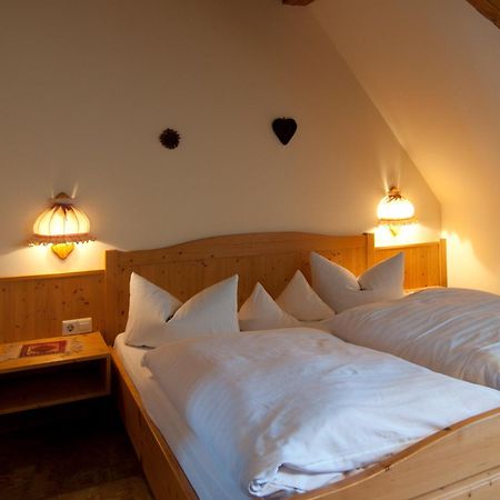 Hotel Gasthof Zur Post Wolfegg Buitenkant foto