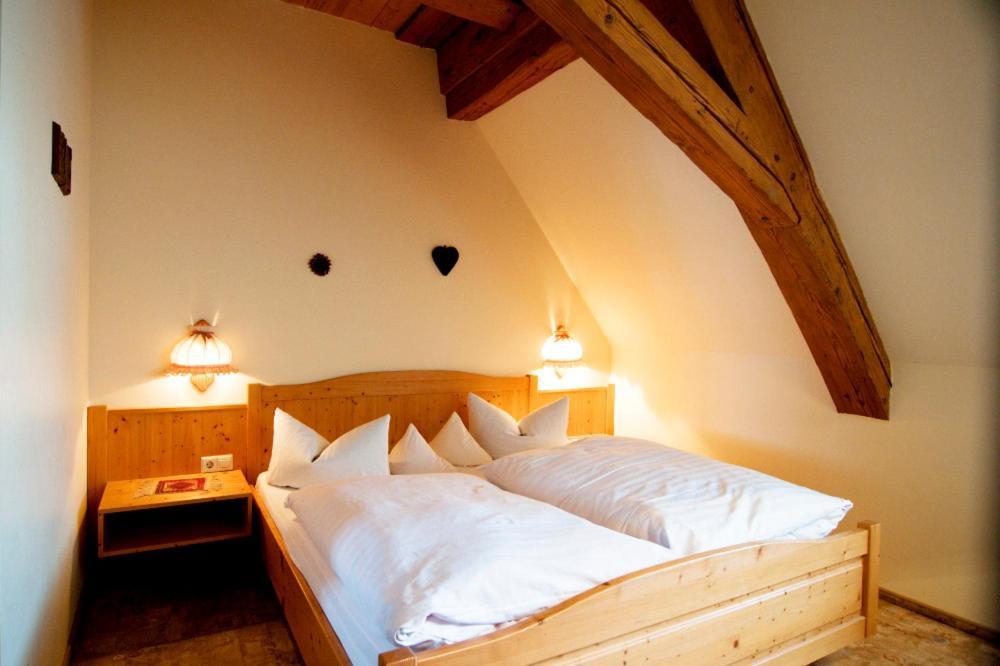 Hotel Gasthof Zur Post Wolfegg Buitenkant foto