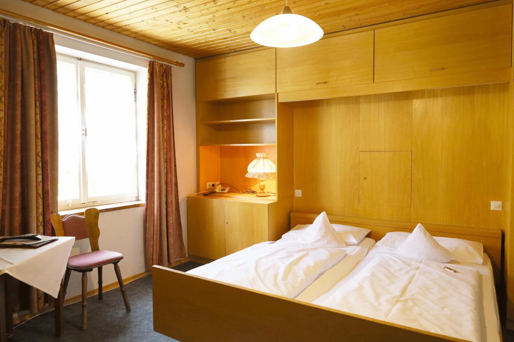 Hotel Gasthof Zur Post Wolfegg Buitenkant foto
