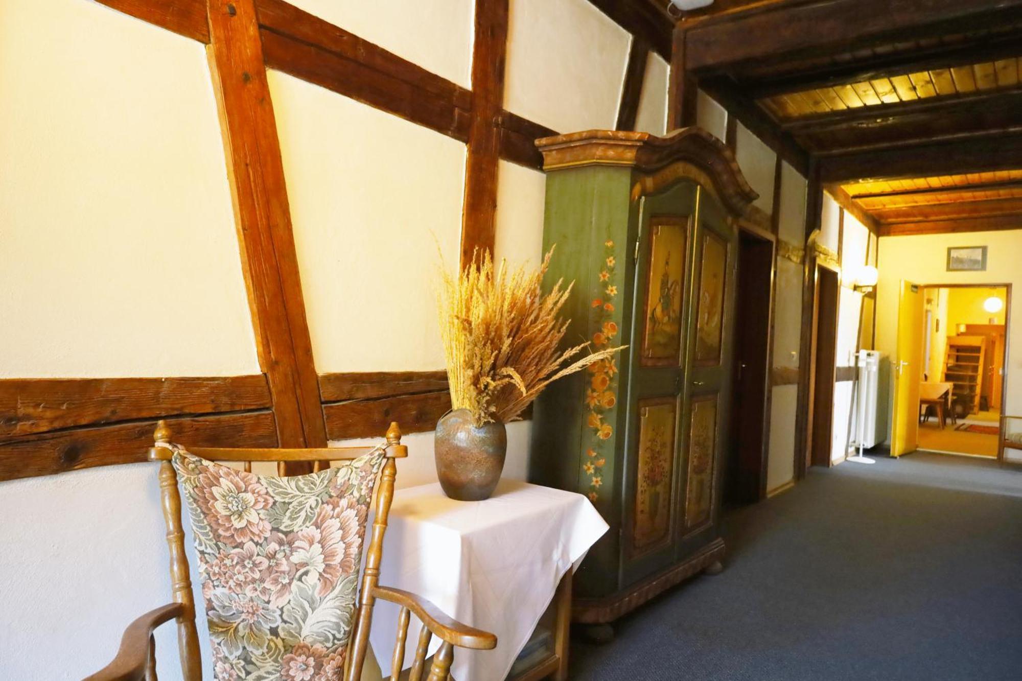 Hotel Gasthof Zur Post Wolfegg Buitenkant foto
