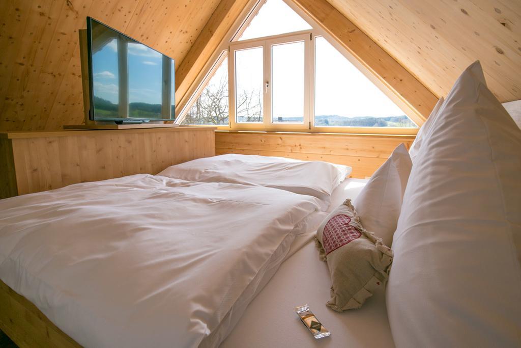 Hotel Gasthof Zur Post Wolfegg Buitenkant foto